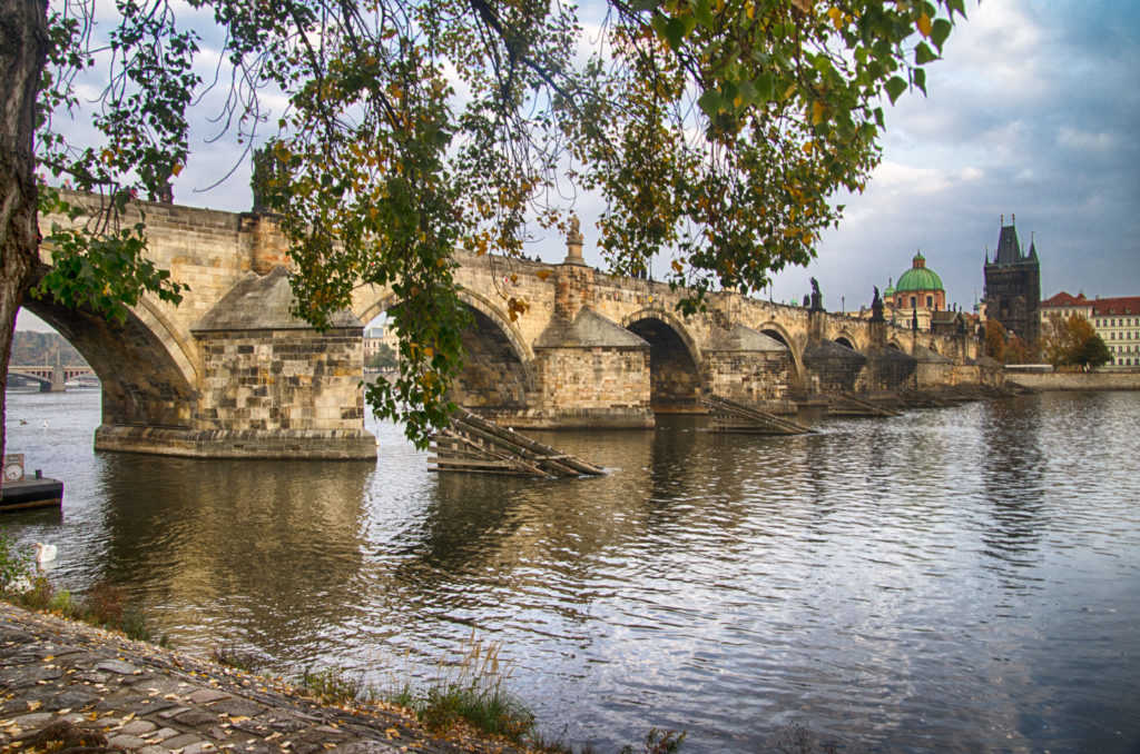 The famous Charlesbridge in Prague can be seen from the riverside.